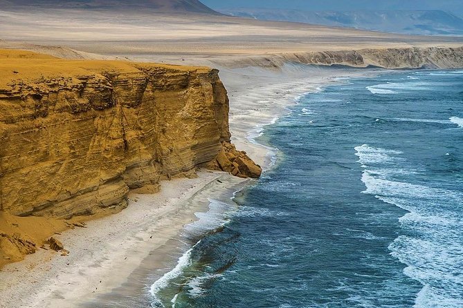 Lima: Paracas Reserve, Slave Tunnels & Ballestas Islands Full Day - Two hours in Paracas for lunch and a breather