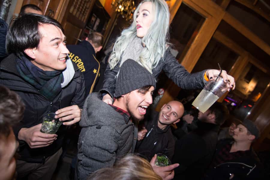 Lima: Party tour Fridays Barranco / Saturdays Miraflores - What to bring, and how to handle the night