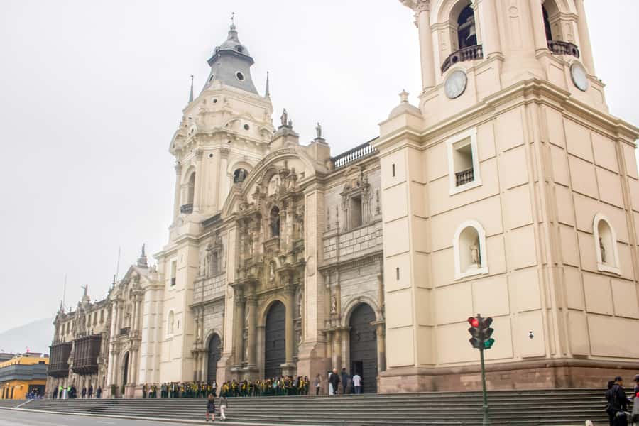 Lima: Private Classic City Tour - Huaca Pucllana: Ancient Lima in the Middle of Miraflores