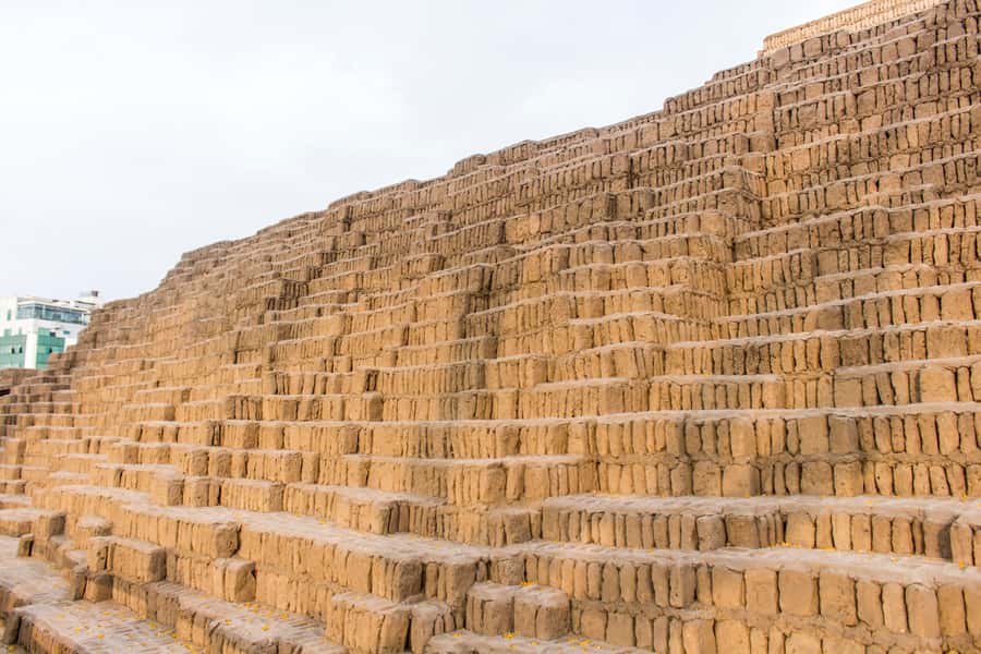 Lima: Private Tour to Huaca Pucllana and Huaca Mateo Salado - Who should book this four-hour outing?