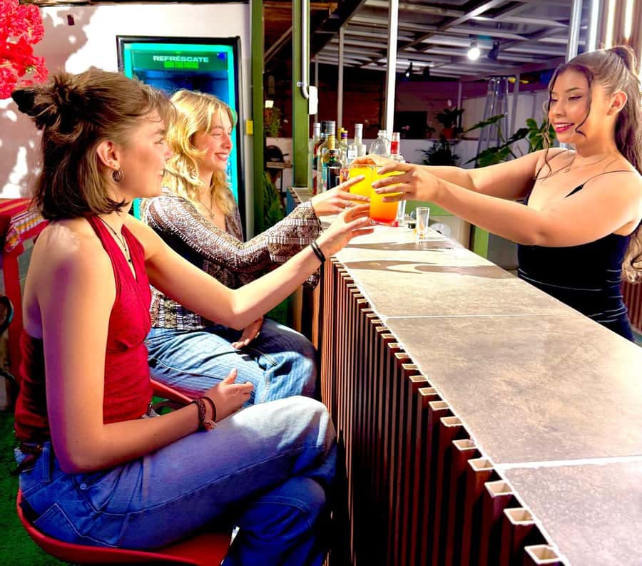 Lima: Pub Crawl with Free Shots and Club Entry - Key details before you book
