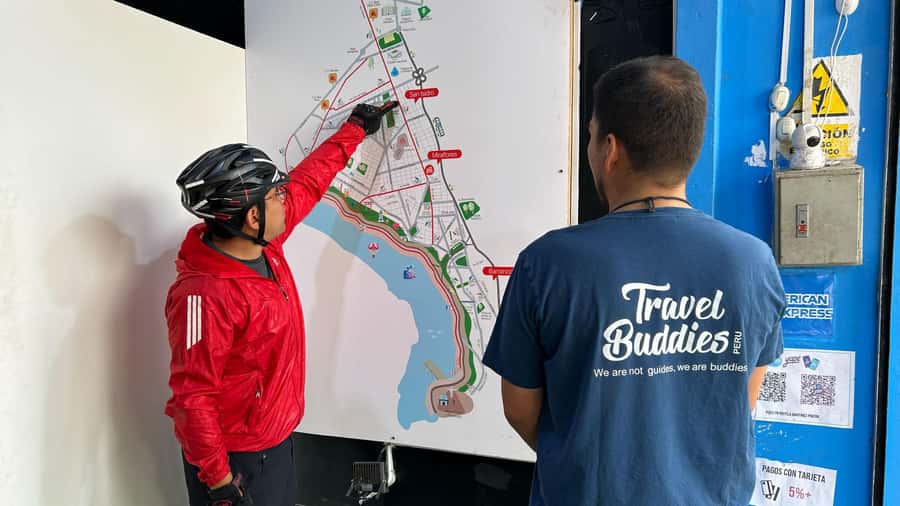 Lima: Sightseeing Bike Tour with Food and Drink Tastings - Starting inside Inka Plaza in Miraflores