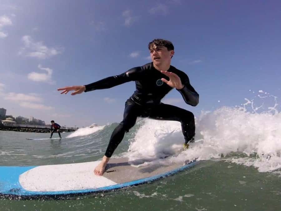 Lima: Surf Like a Pro at Makaha Beach in Miraflores! - The First 20 to 30 Minutes: Getting Ready on the Sand