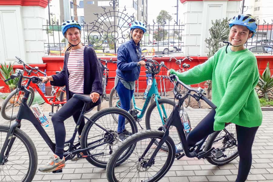Lima: The Charm of Barranco & Pre Inca Pyramid in Miraflores - A cafe, gelato, or drink before the ride back