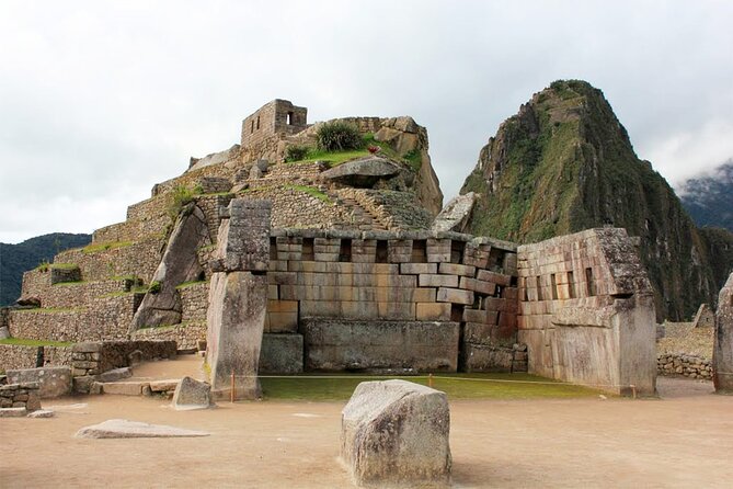 Machu Picchu 2 Days: (Relaxing Train Experience + 1 Hotel Night) - Who should choose this two-day visit