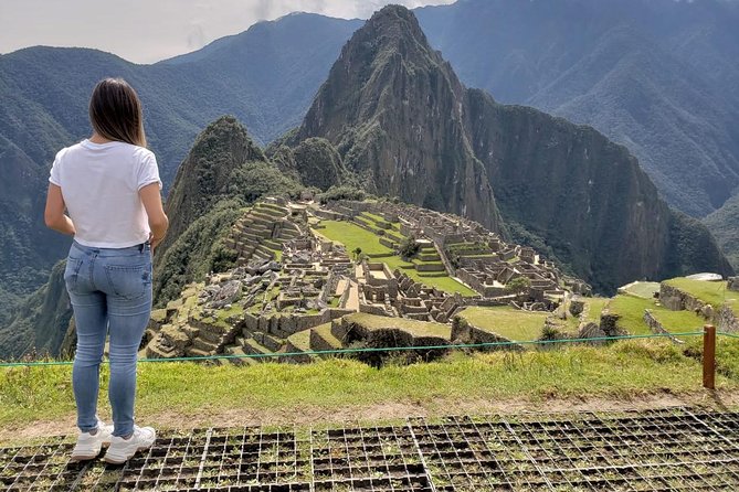 Machu Picchu Day Trip from Cusco – Full-Day Tour - The train from Ollantaytambo to Aguas Calientes