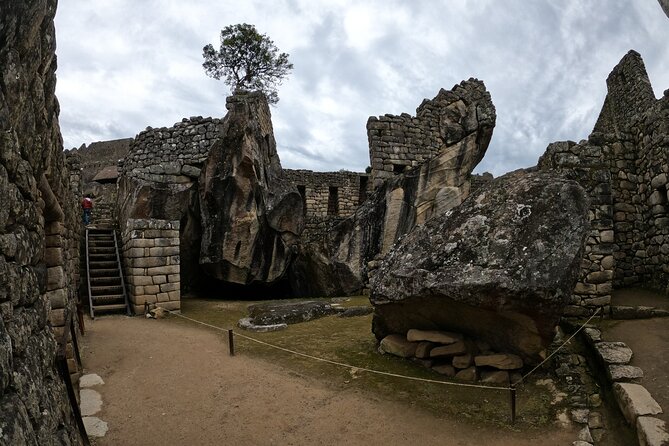 Machu Picchu Day Trip from Cusco – Full-Day Tour - Aguas Calientes and the climb to the citadel