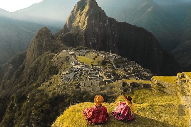 Machu Picchu Day Trip from Cusco Guided Tour & Tickets - Cusco begins the story with stone and Spanish layers