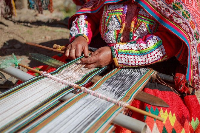 Machu Picchu Full Day Tour by Train : Private Guide - All Inclusive - What to wear and carry for the visit