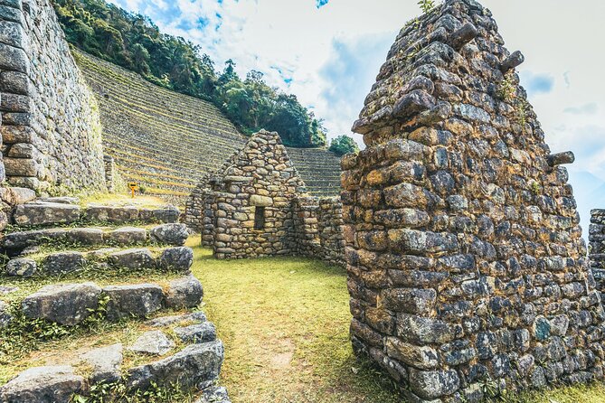 Machu Picchu Full Day Tour from Cusco with Train & Entrance - Two hours inside the Historic Sanctuary