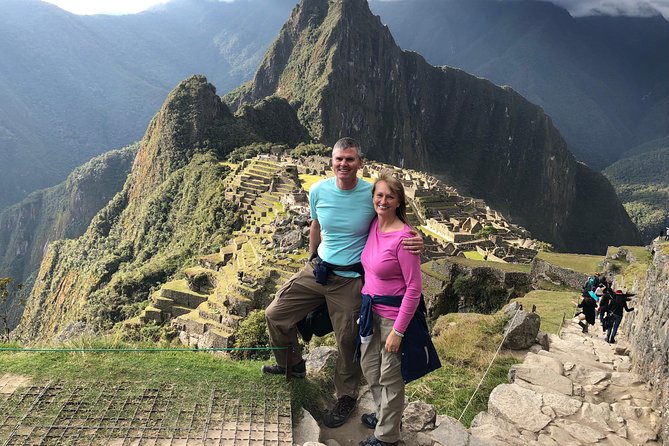 Machu Picchu Full Day with box Lunch - Private Tour - A short pause in Aguas Calientes