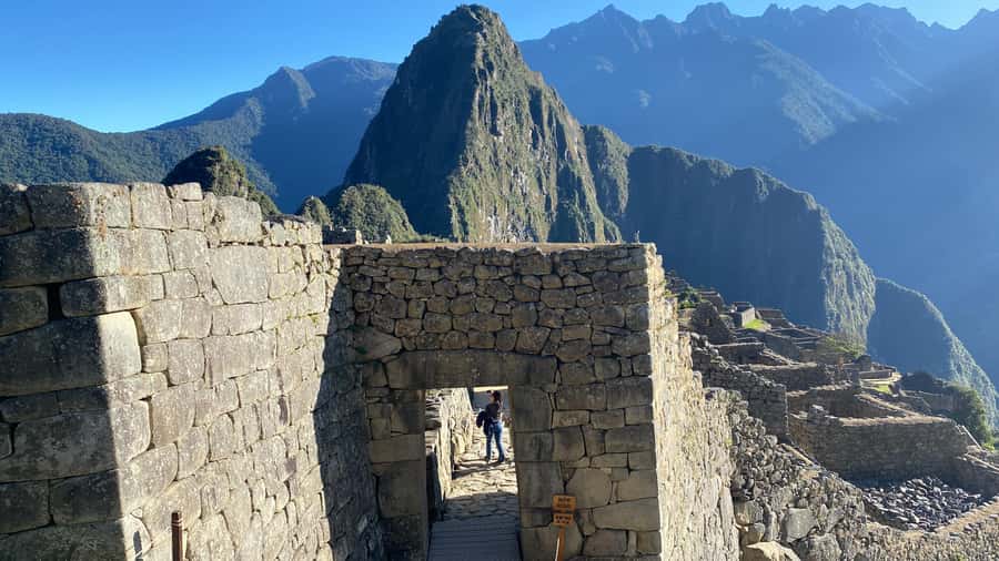 Machu Picchu: Group Guided Tour - What the $30 price really covers