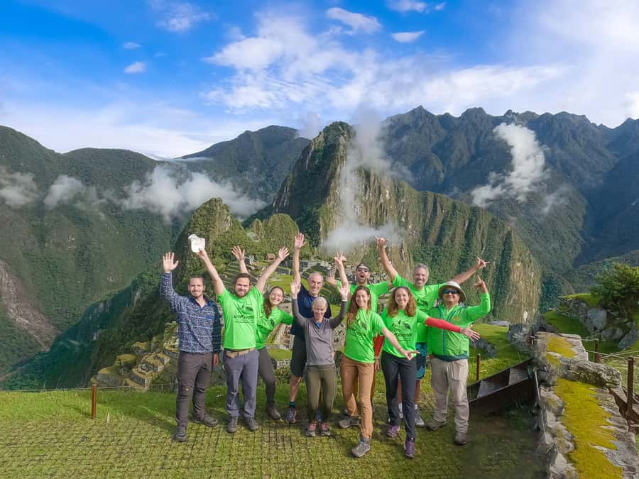 Machu Picchu: Inca Trail 2-Day Overnight Guided Tour - The journey from Cusco to KM 104