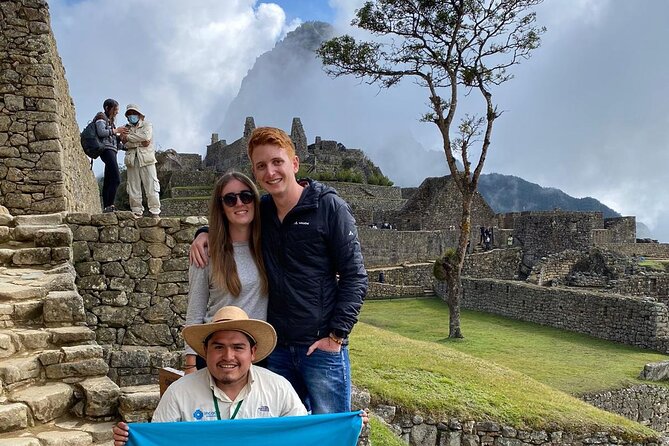 Machu Picchu Private Archaeological and Historical Guided Tour - The 15-minute climb to the classic viewpoint