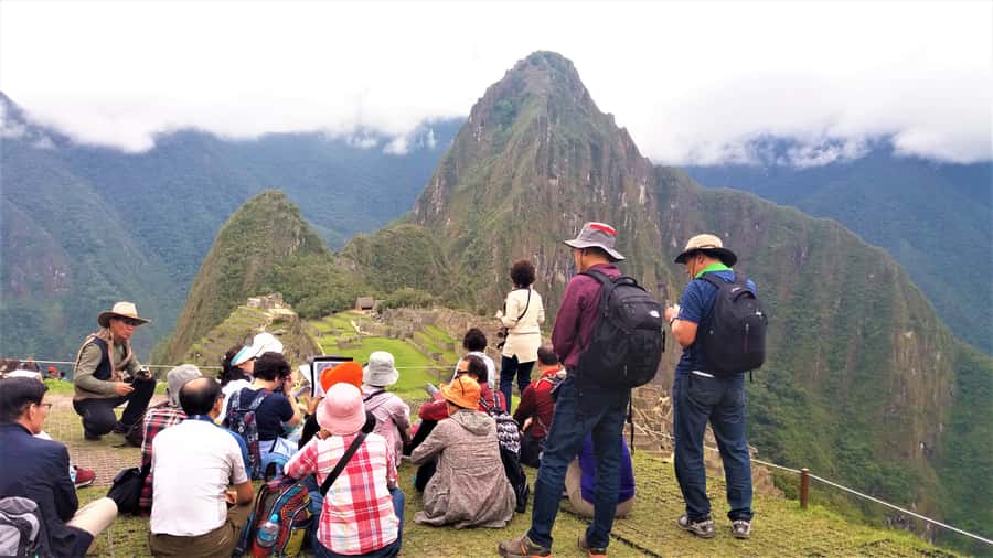 Machu Picchu: Private Tour Guide Service - Key points to know before booking