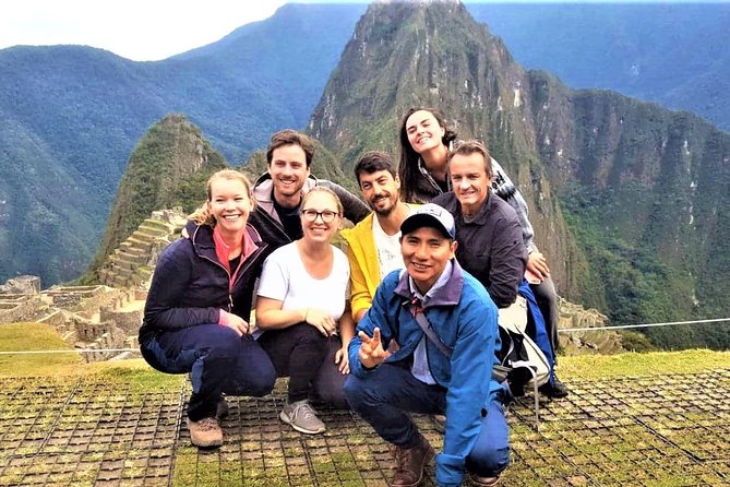 Machu Picchu: Private Tour Guide Service (2–3 Hours) - Choosing Circuit 2 for the fullest visit