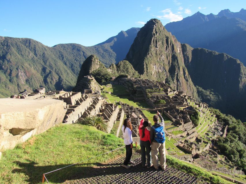 Machu Picchu: Private Tour Guide Service - What to bring for a comfortable visit