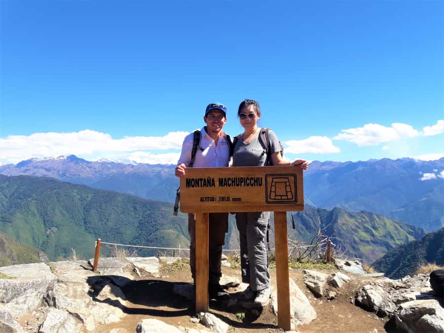 Machu Picchu: Private Tour Guide Service - The bus ride and the entrance checkpoint