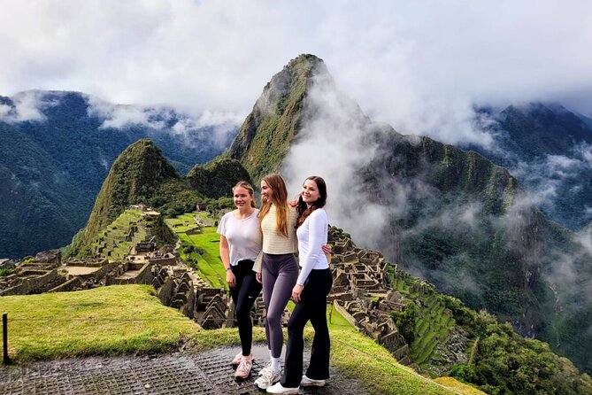 Machu Picchu & Sacred Valley 2 Days Private Tour - Machu Picchu gets the guided treatment