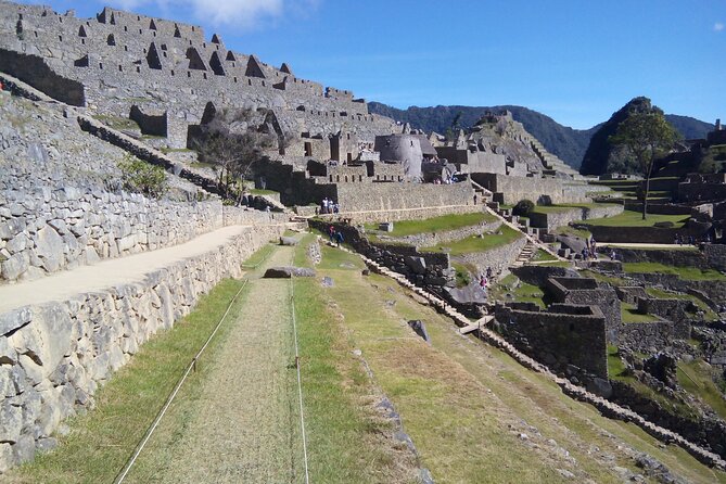 Machu Picchu Tour Full Day by Train - Why the train trip from Cusco takes all day
