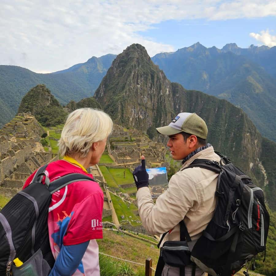 Machu Picchu: Tour Guide Service & Entrance Ticket Circuit-2 - Key points at a glance