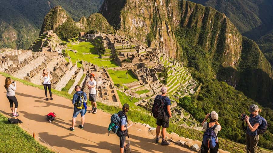 Machu Picchu: Tour Guide Service & Entrance Ticket Circuit-2 - Personal information is part of the booking