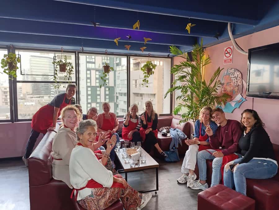 Miraflores: Amazing Peruvian Cooking Class Ceviche Seafood and Pisco Sour - Why this Miraflores cooking class is worth your afternoon