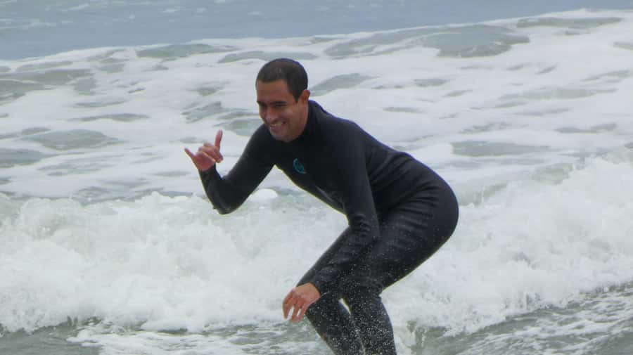 Miraflores: Surf Class with Videos, Equipment and Instructor - Who Should Book This Class?