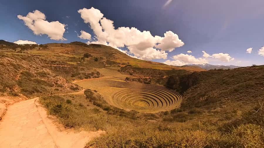 Moray and Maras half day tour - The return to Cusco and Plaza Kusipata