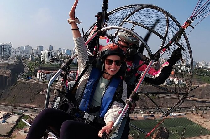 Motorized Paragliding flights on the Costa Verde - Lima - The included video and the optional 3D upgrade