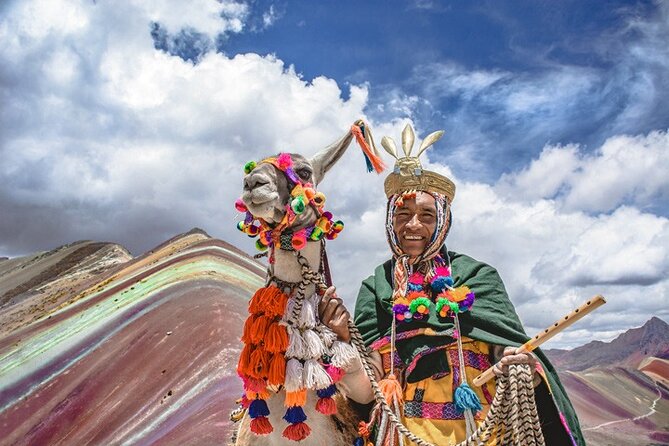 Mountain Hike Colors full day - with guide - The ride through Andean towns and open country