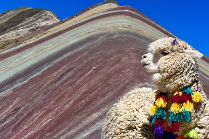 Mountain Hike Colors full day - with guide - Vinicunca, the Mountain of 7 Colors