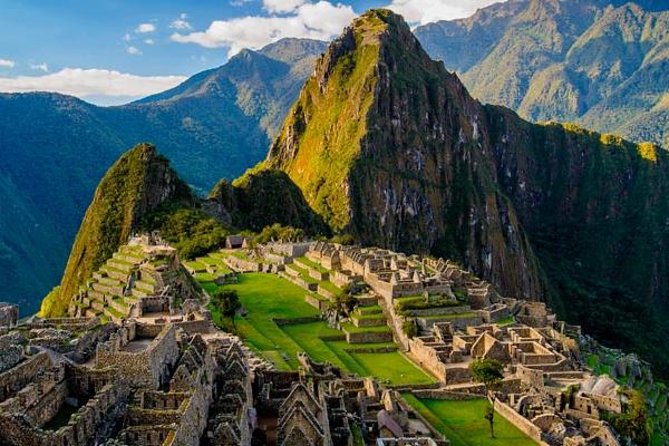 Mystical Journey: 2-Day Private Adventure to Machu Picchu - Day One: Ollantaytambo, the Sacred Valley, and Aguas Calientes