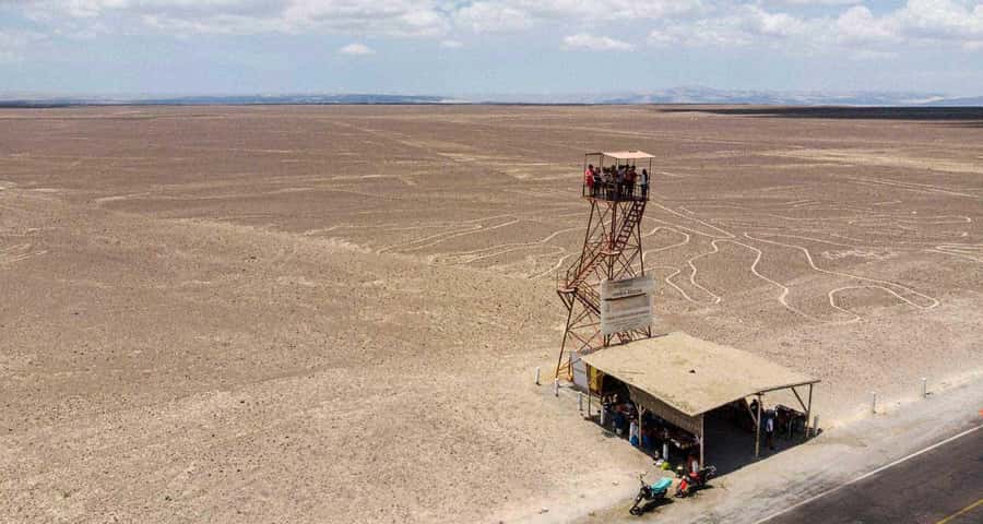Nazca : Mirador of Nazca Lines - The drive north from Nazca