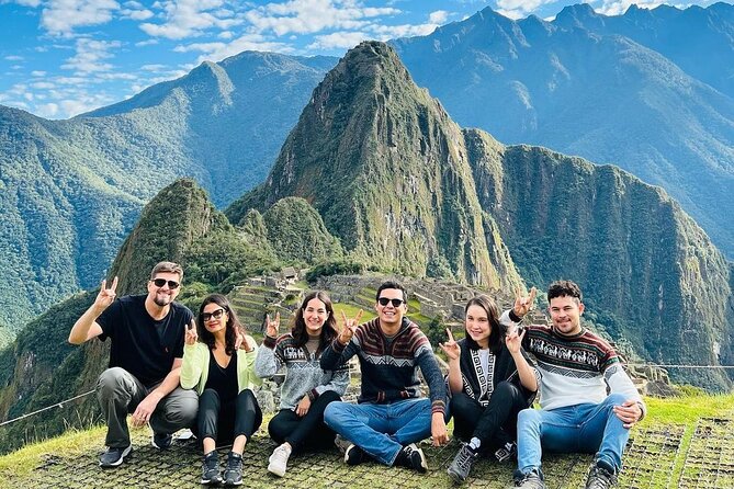 One-day visit to Machu Picchu by luxurious Vistadome train. - Who will enjoy this experience most?