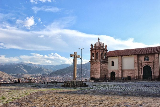 Open Bus Cusco City Tour - The Cristo Blanco viewpoint