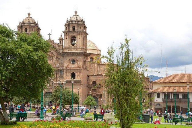 Open Bus Cusco City Tour - The cultural ceremony and shopping stops