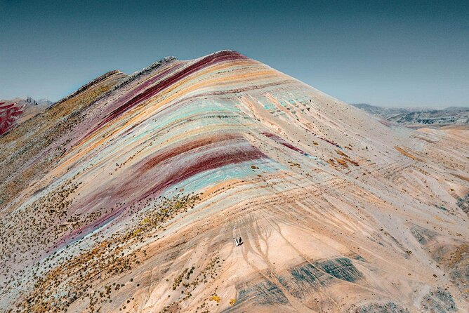 Palccoyo Rainbow Mountain from Cusco with transfers and lunch - The final climb to Palccoyo