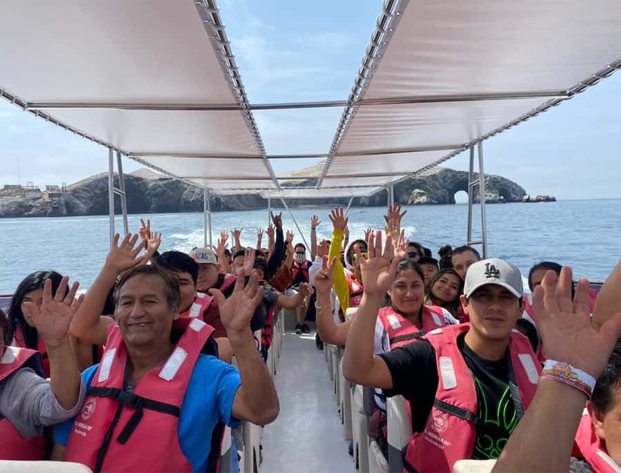 Paracas: Ballestas Islands Morning Boat Tour - Finding Muelle El Chaco without a morning scramble