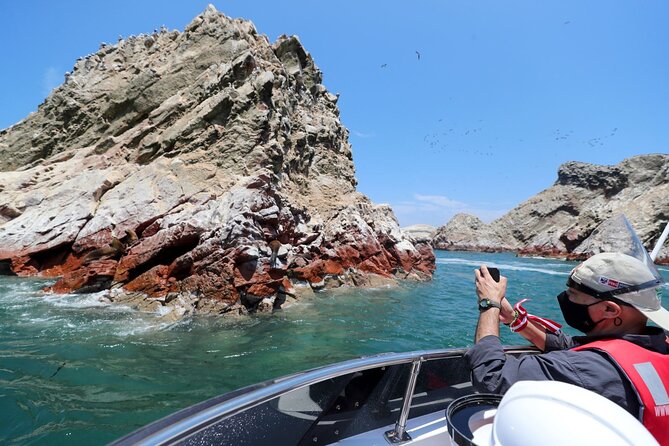 PARACAS! Ballestas Islands + Paracas National Reserve + Candelabro and much more - A 7:00 am pickup from Ica