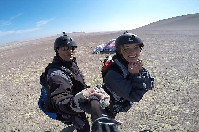 Paragliding Flight at Paracas National Reservation - Who will enjoy this most