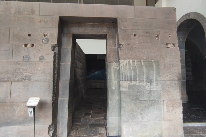 Private: Cusco City Tour With Koricancha - Pucapucara, a roadside post with a practical purpose