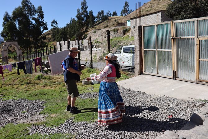 Private Full Day Tour to Colca Canyon with Breakfast - Antahuilque and the first view of the canyon