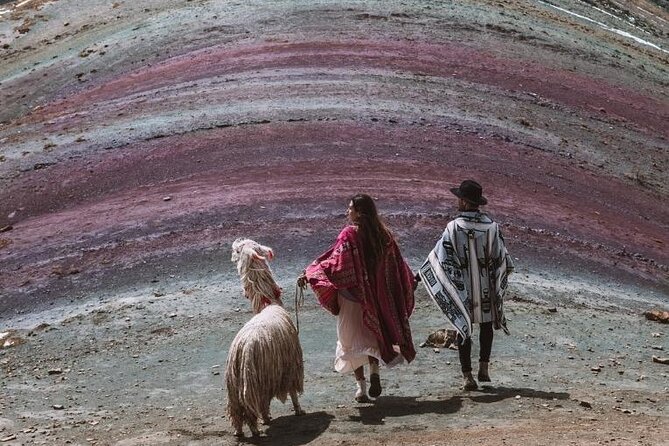 Private Palccoyo Rainbow Hike Without the Crowds - Walking with an alpaca or llama