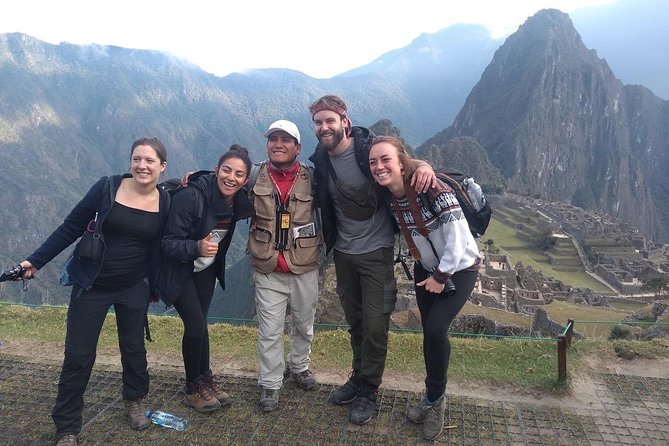 Private Professional Guide in Machu Picchu from Aguas Calientes - The photo help is more useful than it sounds