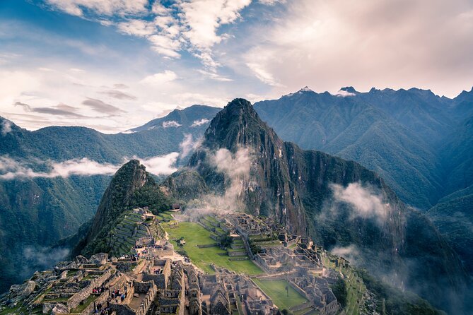 Private Tour to Machu Picchu from Cusco with Lunch - Ollantaytambo and the tourist train