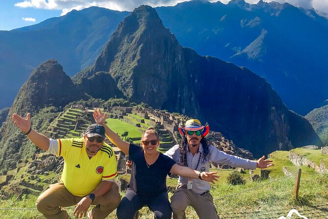 Private Tour to Sacred Valley and Machu Picchu from Cusco - Maras salt mines and the working side of the Sacred Valley