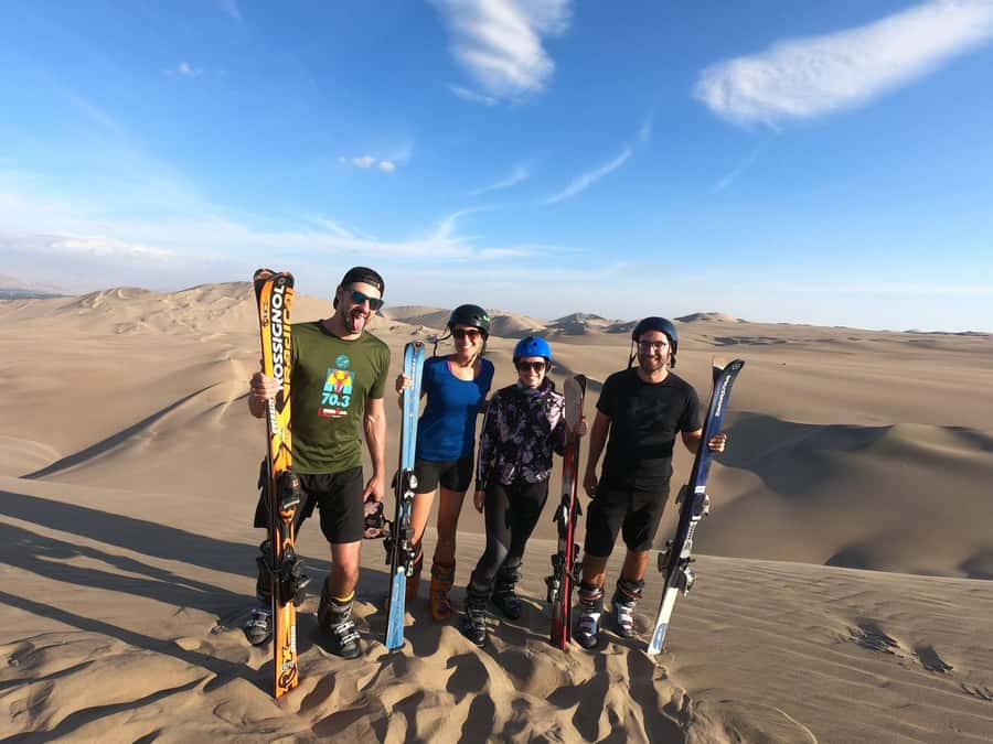 Pro Sanboarding or skiing in Huacachina from Lima - Day trip - Arriving at the Huacachina oasis