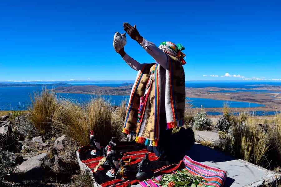 Puno: Chucuito, Aramu Muru, and Juli Day Trip - The Chullpas of Molloco and ancient farming