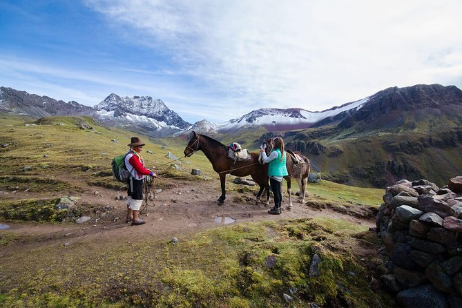 Rainbow Mountain Day Trip from Cusco: Vinicunca Hiking Tour - Horse rental and other ways to reduce the strain